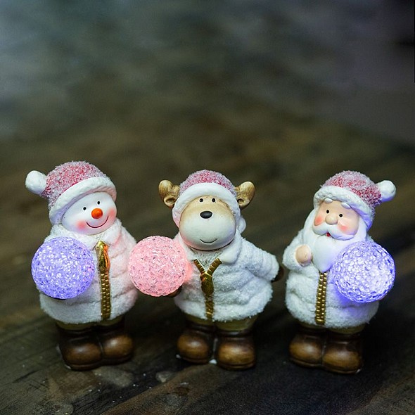 Керамическая фигурка Дед Мороз, Снеговик и Олененок 10x9x13 см (упаковка 3 шт.)